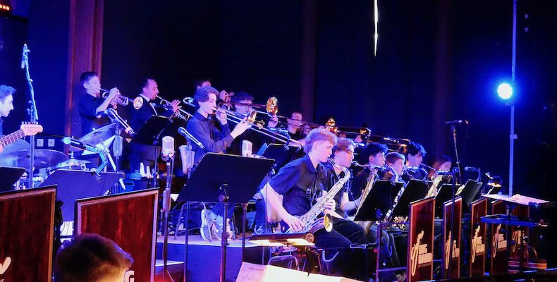 Benefizkonzert für Ny Hary in Berlin
