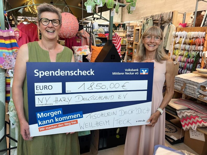 Scheckübergabe Tischlein Deck Dich