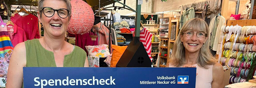 Jubiläum und Scheckübergabe "Tischlein Deck Dich"